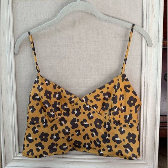 4 Sienna gold silky fabric cheetah print boho flowy camisole top M - Picture 1 of 10